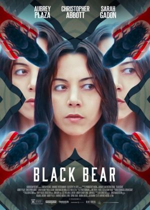 Cartaz oficial do filme Black Bear