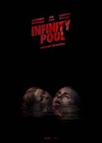 Cartaz oficial do filme Piscina Infinita