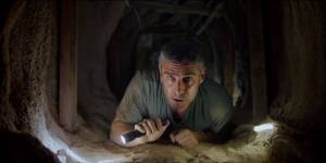 Crítica do filme No Fim do Túnel | Um roubo, um cadeirante e algumas surpresas