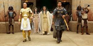 Saiu o primeiro trailer de "Exodus" com Moisés agitando o Egito #vaitermilagres