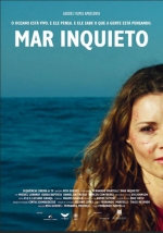 Cartaz oficial do filme Mar Inquieto