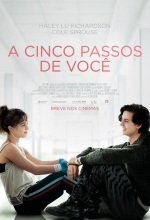 Cartaz oficial do filme A Cinco Passos de Você