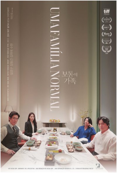 Cartaz do filme Uma Família Normal