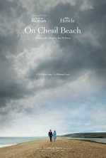 Cartaz oficial do filme Na Praia de Chesil